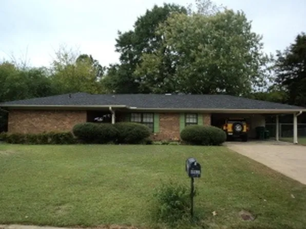 2309 Redbud Ln, Tupelo, MS 38801