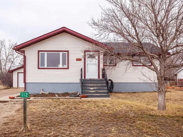 112 S Railway Ave W, Hanna, AB T0J 1P0