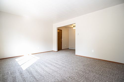 5th image of 1110 Lewis St #3