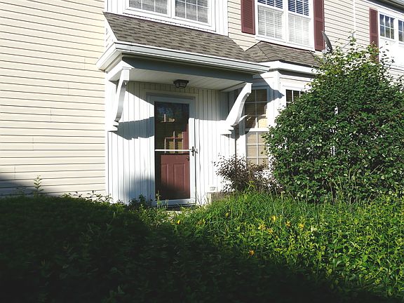 4th image of 19 Arboretum Dr #19