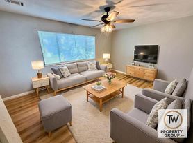 200-210 W Wesley Dr