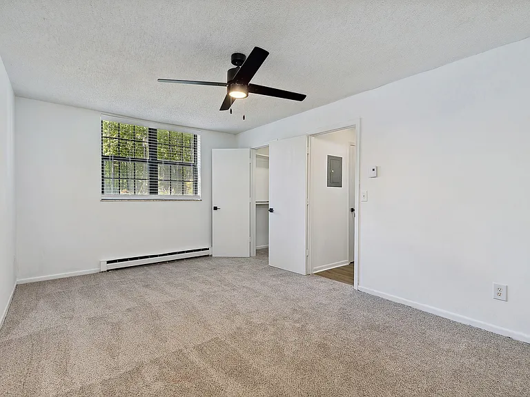 ReNew 3902 — Photo 22
