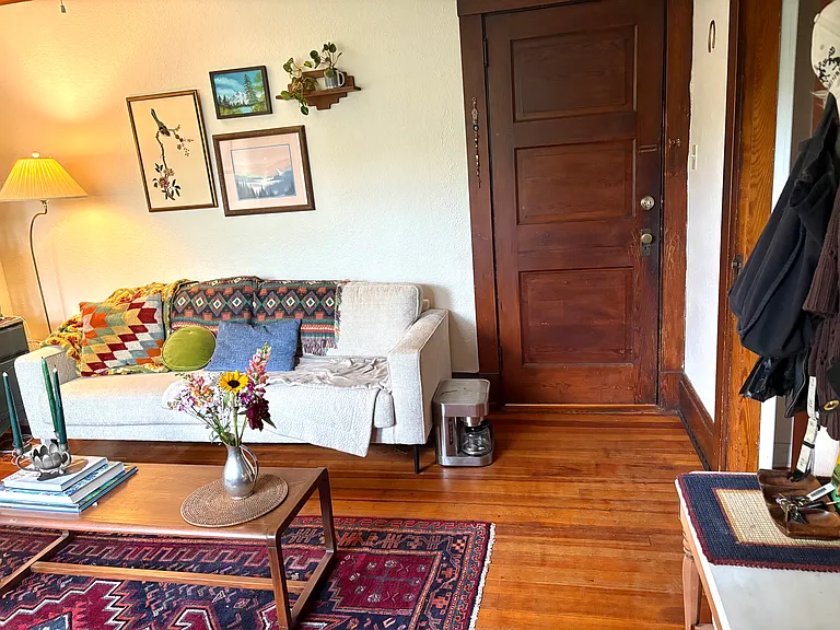 49 Broad St #3 — Photo 2