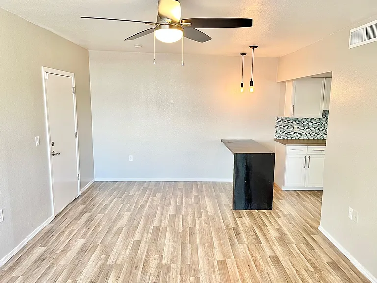 4127 N 9th Ave #6 — Photo 22