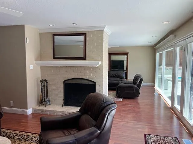 553 Bonita Ave — Photo 14