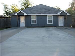 1st image of 3102 Hale Ave APT 106