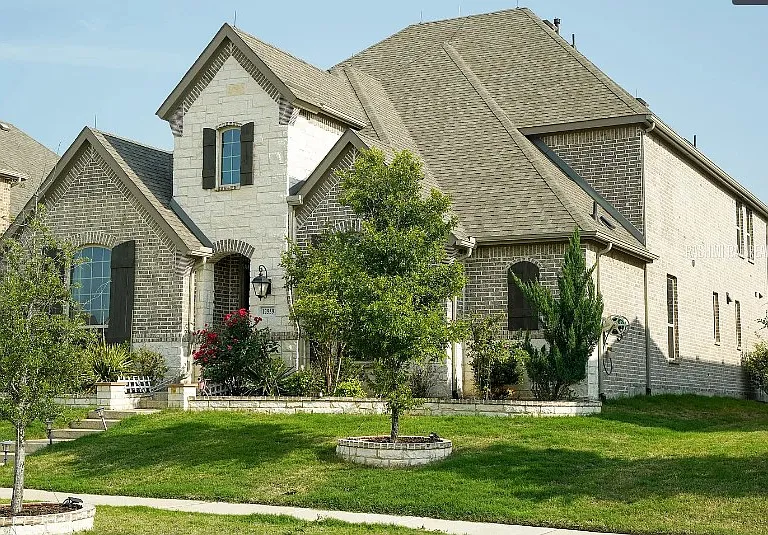 12559 Ravine Creek Rd — Photo 16
