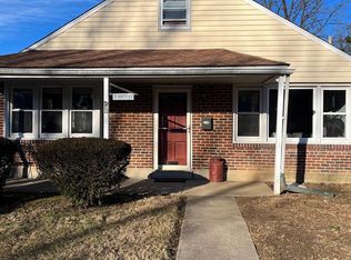 9 Brookside Rd, Glenside, PA 19038