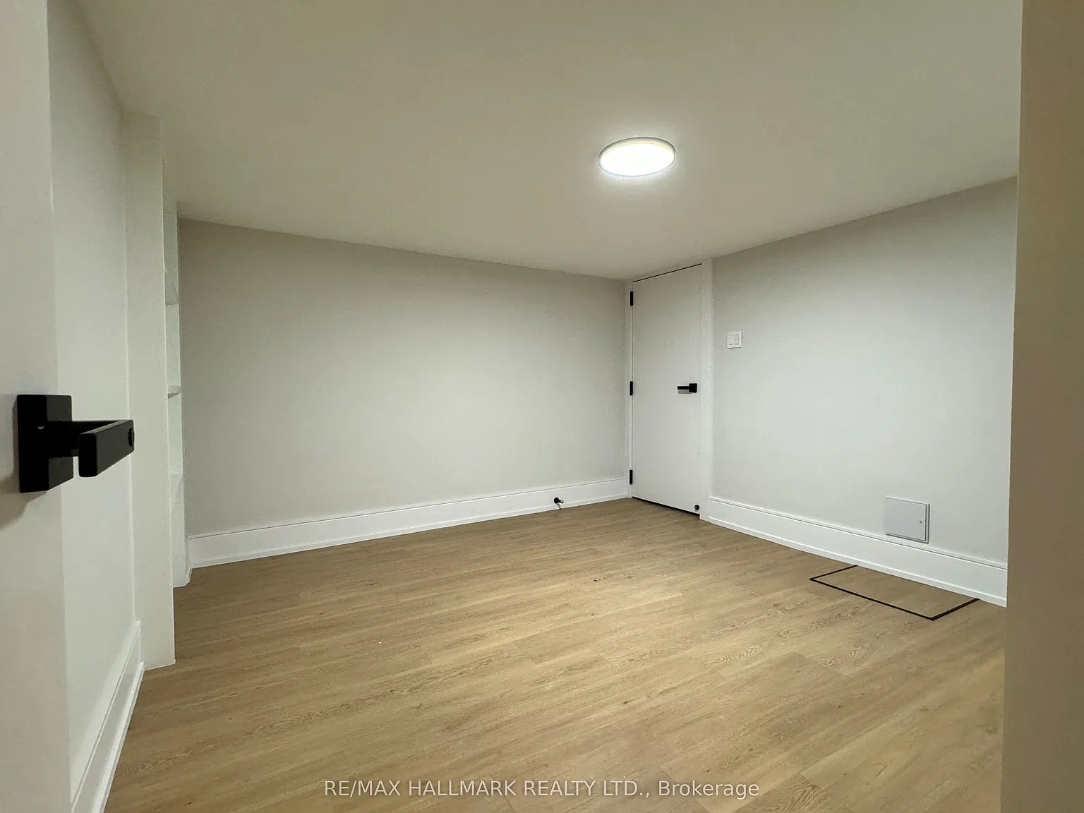 2 bed, $2,750 — Photo 4