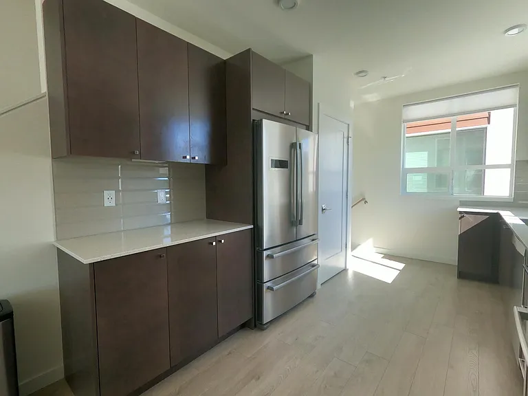 7500 15th Ave NW #A — Photo 5