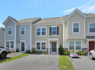 30 Teakwood Dr, Martinsburg, WV 25404