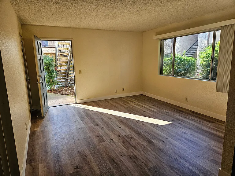 Whispering Trees Apartments — Photo 15