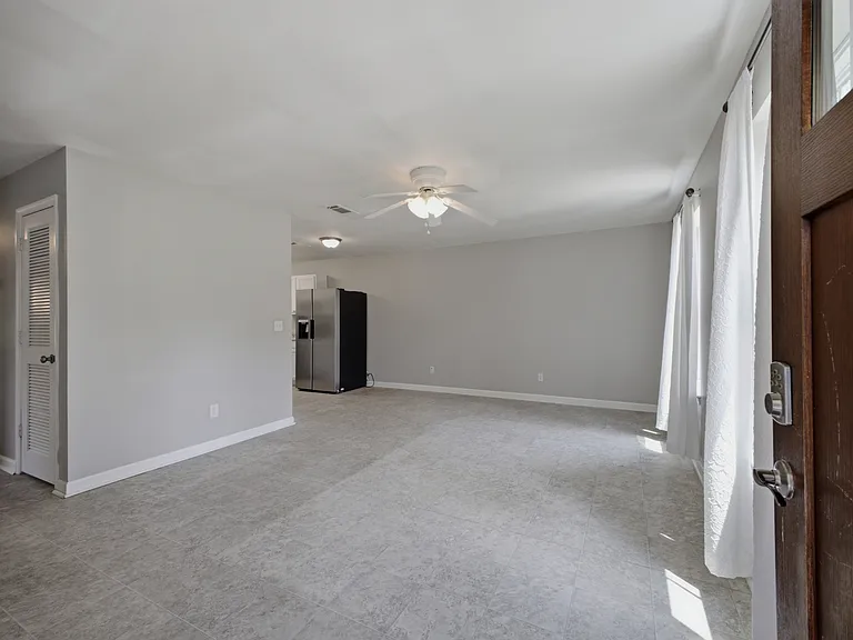 3288 Rainwood Dr — Photo 6