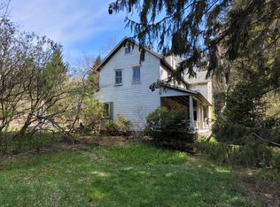 371 Route 447, Newfoundland, PA 18445