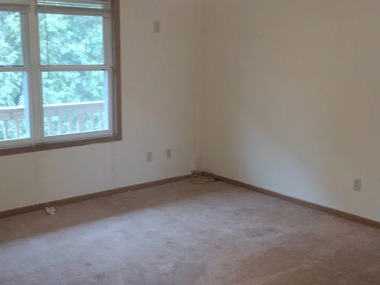 1770 W State St — Photo 6