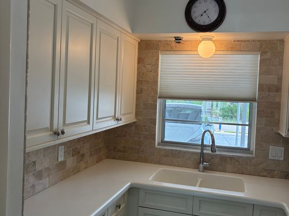 3717 46th Ave S APT 6
