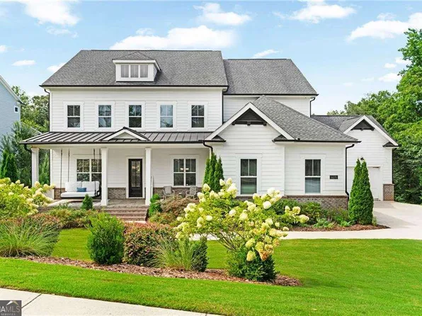 16270 Grand Litchfield Dr, Roswell, GA 30075