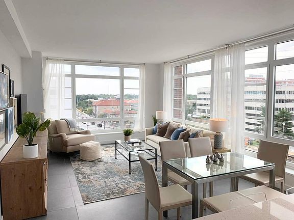 4th image of 192 2nd St #3E