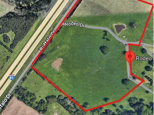 2071 Rodeo Dr, Harrisonburg, VA 22802