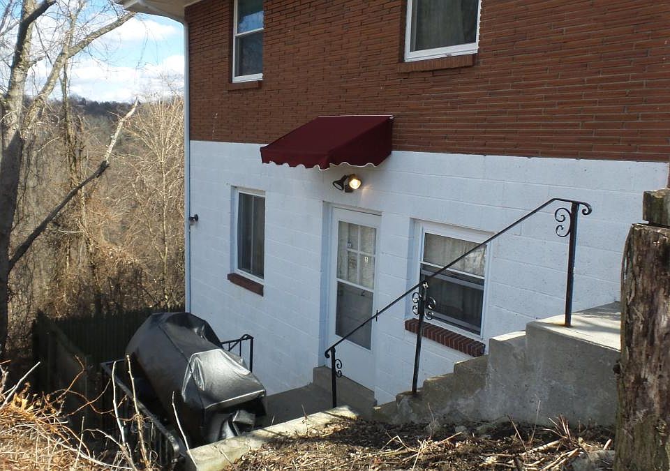 Front of the Apt