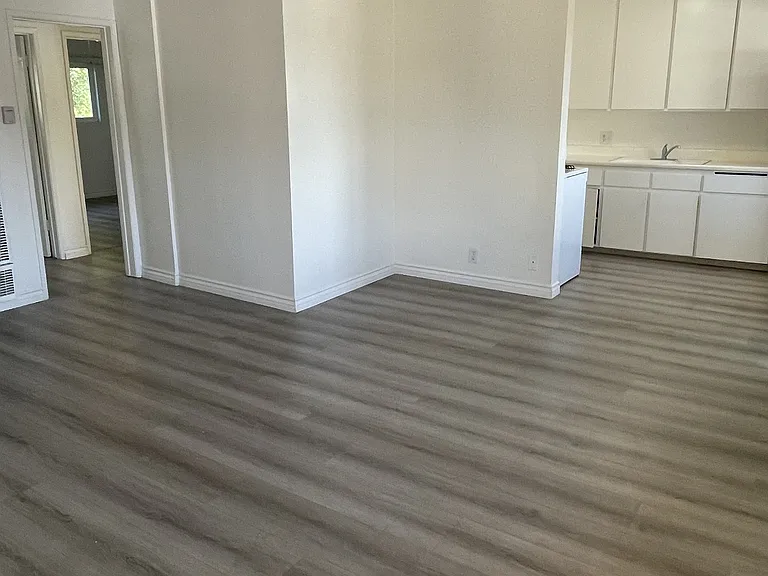 7732 Chapman Ave #6 — Photo 17