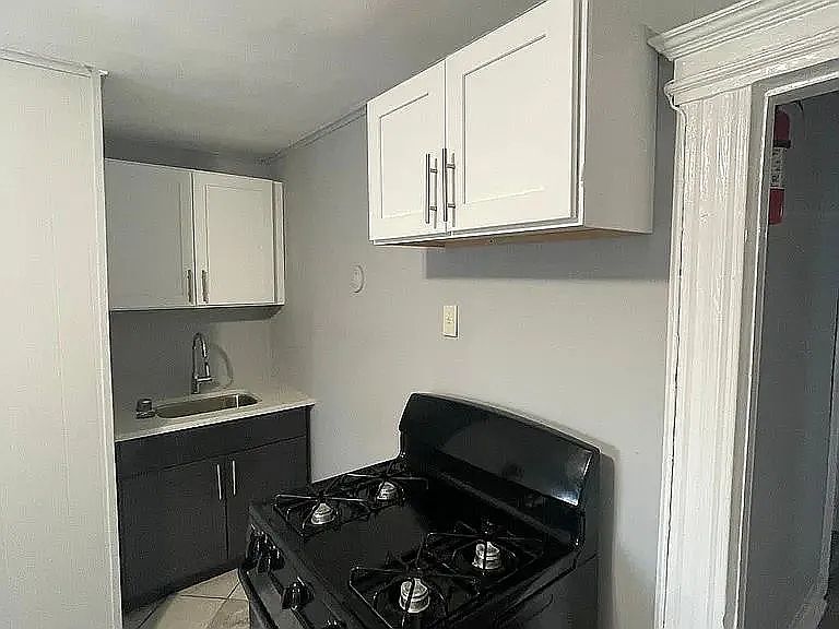 1st image of 262 Chadwick Ave #Basement