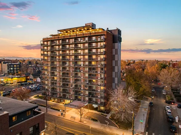 Julian32 at Highlands Square