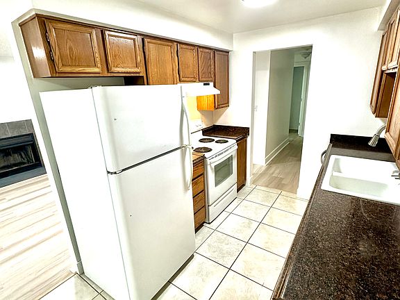 3rd image of 11416 19th Avenue Ct S