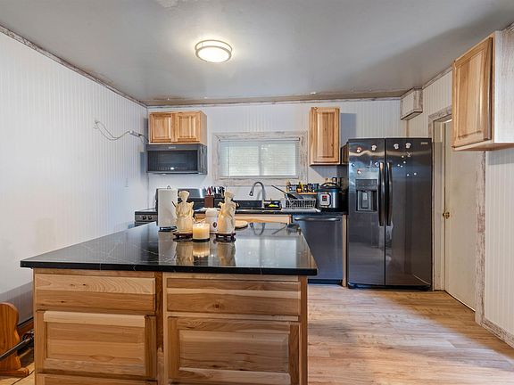 5th image of 411 21st St