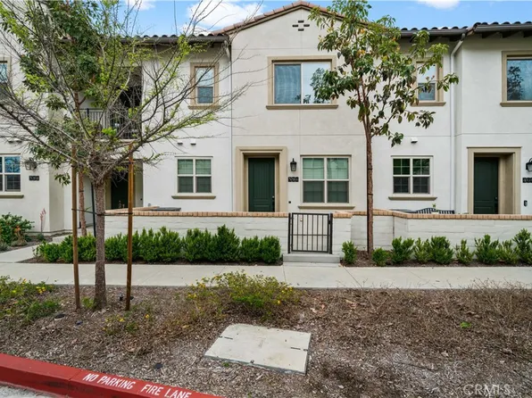 398 Sunrise Ln, Stanton, CA 90680