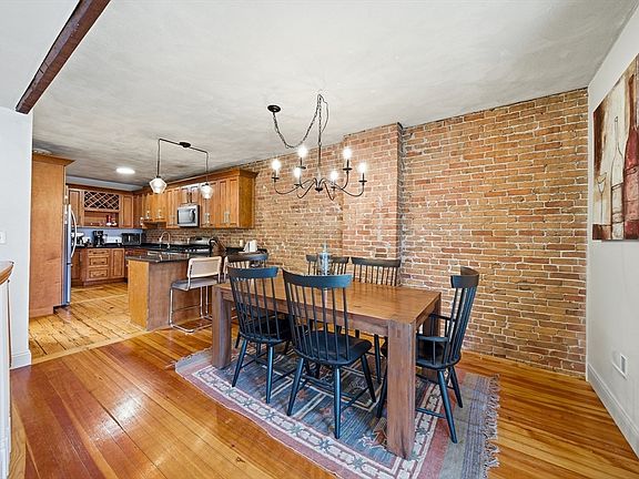 2nd image of 30 Beacon St APT 1