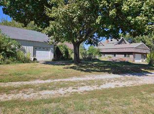 2455 200th St, Washington, IA 52353