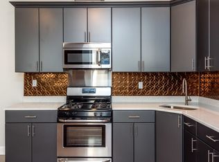 61-35 Woodbine St #R4, Ridgewood, NY 11385
