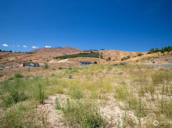 0 Lot 3 Farmstead Lane, Wenatchee, WA 98801