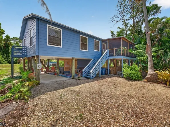 7160 Guava Ave, Bokeelia, FL 33922
