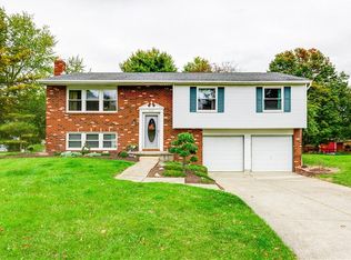937 Twin Oaks Cir, Medina, OH 44256
