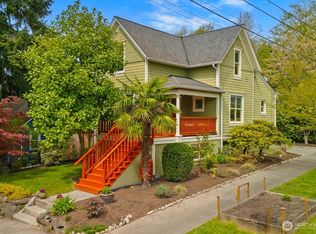 1322 NE 70th Street, Seattle, WA 98115