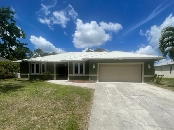 17544 Duquesne Rd, Fort Myers, FL 33967