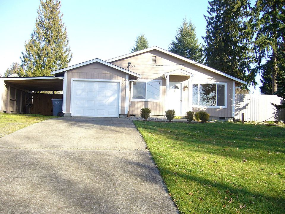 Completely updated with RV and Boat parking