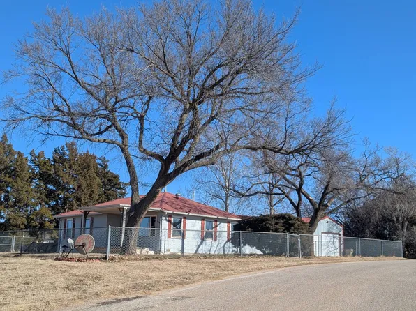 1002 N Walnut St, Medicine Lodge, KS 67104