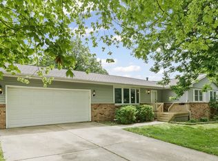 302 S Orr Dr, Normal, IL 61761