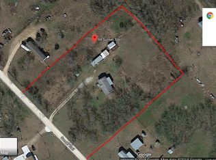 94 Sunset Trl, Luling, TX 78648