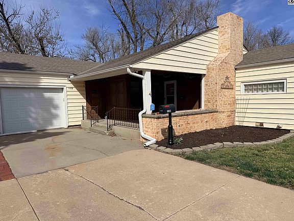 2nd image of 1109 Fairview Rd