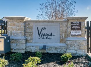 216 Royal Vista Dr, Cedar Hill, TX 75104