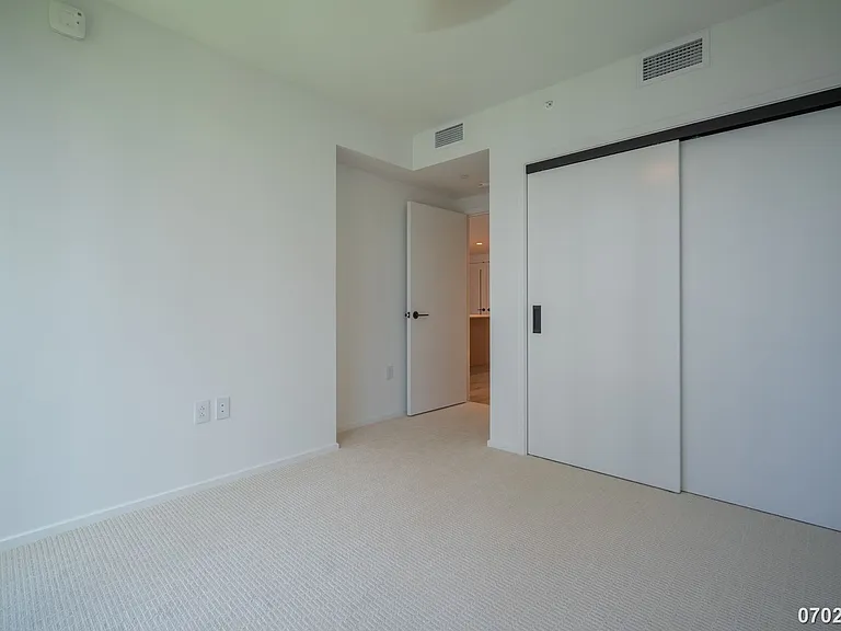 333 Ward Ave #1306 — Photo 25
