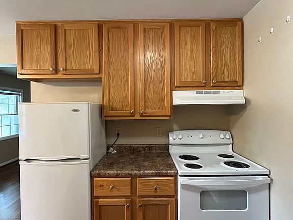 4th image of 1601 E Fort Wayne St Unit 5