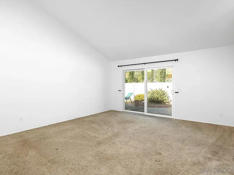 12520 Camberwell Ct — Photo 23