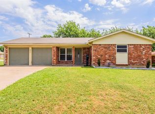 6617 Trailwood Dr, Forest Hill, TX 76140