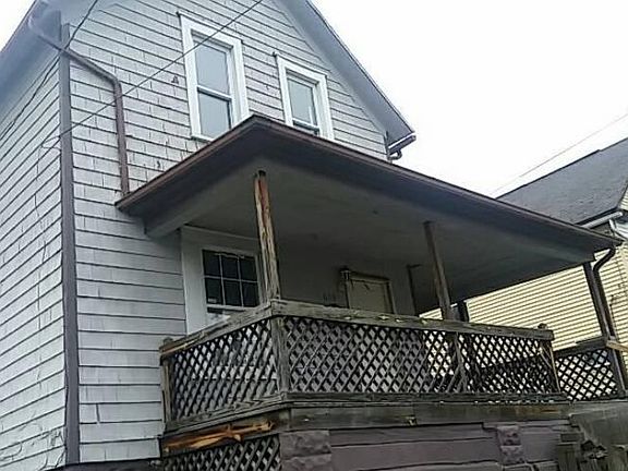 4th image of 619 Bellevue Ave