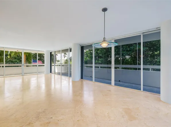 1627 Brickell Ave APT 601, Miami, FL 33129